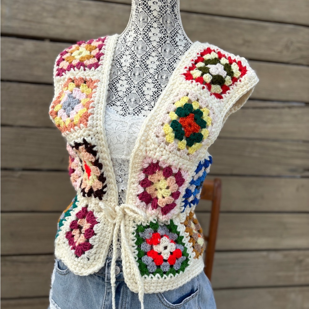 Boho Crochet Granny Square Vest – Handmade from Vintage Afghan - Picture 2 of 11